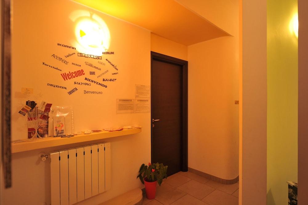 B&B Casa Der Poeta Рим Екстериор снимка