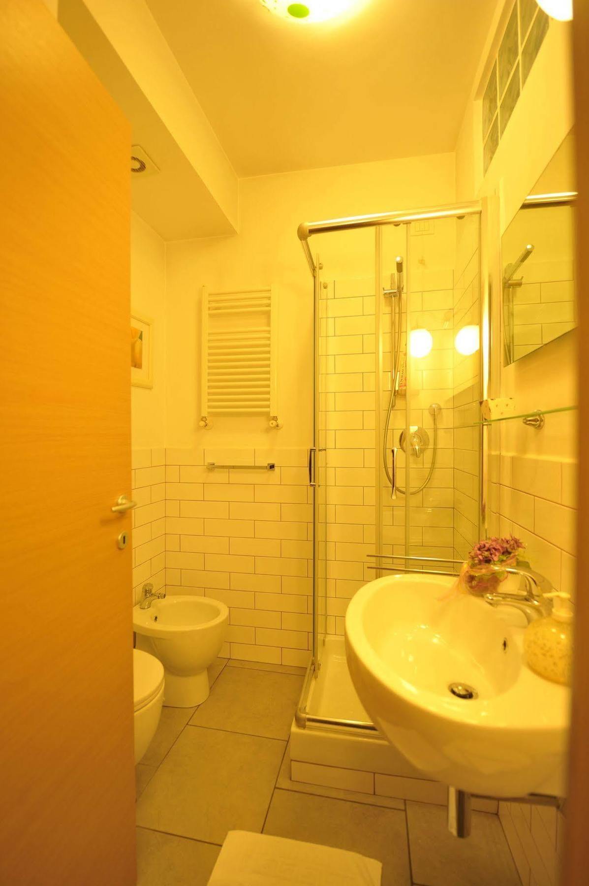 B&B Casa Der Poeta Рим Екстериор снимка